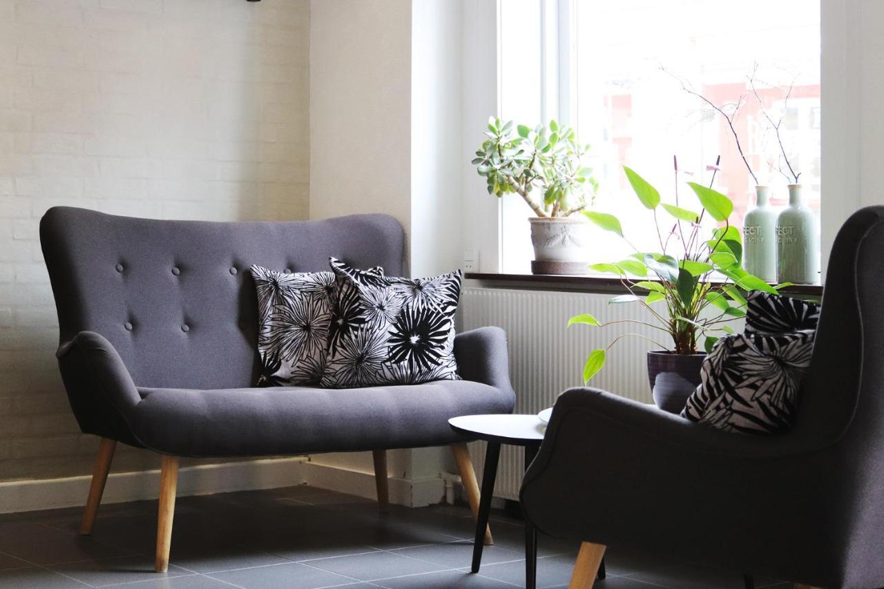 Kanns Hotel Åkirkeby Екстериор снимка
